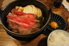 교토 백식당 스끼야끼-이름만 듣고 허름한 맛집을 연상했는데 깨끗하고 아기자기한 식당 굿굿!