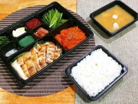 찬고을 삼겹살도시락 출시했답니딘 :)