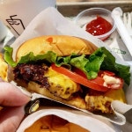 Instagram의 #먹스타그램. #페북사진공유❌❌님: “#쉑쉑버거#쉑버거#스모크쉑#치즈프라이#바닐라쉐이크 . #먹스타그램#맛스타그램... 