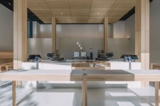 블랙워터이슈 - 상권 특성을 고려한 전략적 카페 공간 설계, 알레그리아 광화문 케이스퀘어시티점