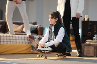 팬카페로 오시면 더 많은 소미의 사진을 보실 수 있어요 https://cafe.naver.com/officialsomi/10283 #SOMI #전소미...