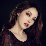 Pin oleh 수미 이 di 엘레강스 메이크업 | Makeup asia, Produk kecantikan, Riasan wajah