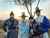 KBS DORAMA「연모-戀慕-」Behind Photo Sketch【2022】 | 写真, ドラマ