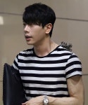 “🤍🤍✨ • • • •📷:CTTO • • • #parkhyoshin #박효신 #대장나무 #대장 #captaintree #소울트리 #soultree #나무... 