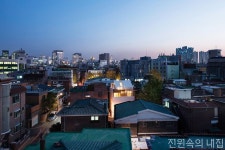 동네 풍경을 담은 성산동 협소주택 : 네이버 포스트 | 집 건축, 건축, 집