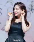 Ghim của Dillah Fadillah trên VIVIZ • Umji (엄지)