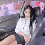 Instagram의 걸크러쉬 보미 (BOMI)님: “나 회사원 같아?💋”