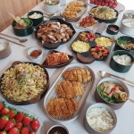 이번주만 손님 상차림이 3번~🙊 . . 오늘은 메뉴 보시면 아시겠지만 지극히 초딩 입맛을 겨냥한 상차림입니다~😍 돌아오는 월요일이... 