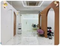 40평 미용실인테리어 공사현장 마감 - 사무실인테리어 디자인 공사 비용견적 플랫폼 강남 30평 상가 뷰티샵인테리어... 