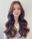 차홍룸 삼성점 엄수정 히피펌 젤리펌 그레이스펌 on Instagram: “#차홍룸엄수정 #그레이스펌 #스킨브라운 🌷 ⠀ ⠀ | 헤어스타일... 