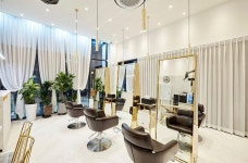 화이트톤 모던한 분위기의 18평 미용실 인테리어 (영등포구 대림동)