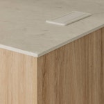 인테리어디자이너 박치은 on Instagram: “오로라비스크 우드조합 #싱크대디테일 #상판 #엘지오로라비스크 #주방인테리어”