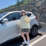 Pin page 애착 바람막이 시즌2 몇년을 입어도 헤지지 않던 윤희네 바람막이 이슈로 참고 참던 지난날. 결국 하나 더 💛😉