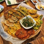 Instagram의 부산맛집 맛있는부산님: “광안역 골목포차 엄마집 (2호점) -부제 : 엄마가 차려준 술상 . #골목포차 맛이야 두말하면 잔소리 엄마가... 