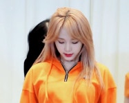 혜니램보 on Twitter: 예나 정장 예나 사복 예나 춤 예나 노래 예나 랩 예나 예능 예나 리액션 예나 브이앱 예나 달콤언니 예나... 