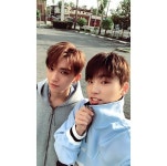 Twitter | 케이팝, 형제