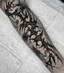 Freehand blackwork 빈 공간 레이어드 가시 . . . . . #가시타투 #블랙워크 #koreatattoo #koreatattooshop #인천타투 #빈곳타투 #tattoo