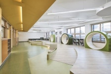 교실 리모델링 사례 (2) : 서울 면동초등학교 교실서울 면동초등학교 위치 서울특별시 중랑구 면목로57길 3... | 리모델링, 교실, 사례