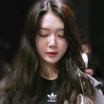 YUBIN | TRIPLE S | ‘LOVElution 미국투어 D-6…SIGNAL 230918’
