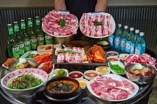 태백김치삼겹살 고기집