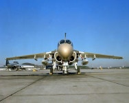 미해병대 전천후 장거리 공격기 A-6 Intruder