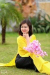Ghim của 용길 장 trên Ao dai^^ | Phụ nữ, Áo dài, Diễn viên