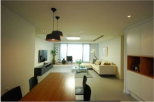 오늘은 미니멀한 스타일을 베이스로 각각의 공간마다 조금씩 그 - 2020 | 인테리어, 집 내부, 집