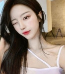 하연☽ on Instagram: “헤어라인 반영구 받고 잔머리 정리 안해도되고 너무 편해졌어요 🍑♥️ 어색할까봐 걱정했는데 모발에 맞게... 