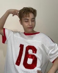 더보이즈(THE BOYZ) on Instagram: 첫주 끝💋💕 in 2023 | Instagram update, Insta, Youngjae
