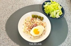 7/30(화) lunch 12:00pm - 새우 면두부 크림파스타 & 계란후라이 (새우6, 면두부80g, 베이컨1, 미니새송이버섯... 