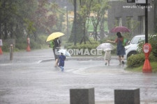 유토이미지 | 이미지·일러스트·그래픽·영상을 검색하세요.