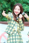 개 상또라이 새키 on Twitter in 2023 | Fashion, Color, Sooyoung