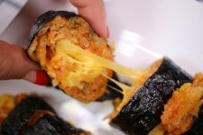 매운데 자꾸 생각나는 중독성 갑 ‘신전치즈김밥’ 만들기