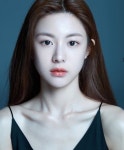 A에 있는 Yeahhhh님의 핀 | 아시안 메이크업, 자연스러운 메이크업, 여성 얼굴