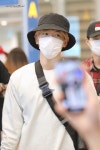 Pin page Pin von 백 현 auf EXO Airport