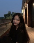 Instagram의 효 정님: “🖤 😷”