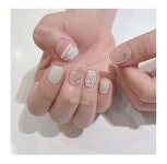 Pin page Mẫu dáng tay에 있는 Micin님의 핀 | 네일 컬러, 네일아트, 네일