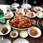 이번에 원주갔을 때 #오크밸리 바로 앞이라 우연하게 간 #들꽃가든... 완전  이번에 원주갔을 때 #오크밸리 바로 앞… | Food, Chicken wings