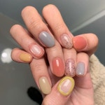 바이바이 🥕🥕🥕 🤍 design by @namoro0327 🧡 #nail…” | Hippie nails, Blush nails, Makeup nails designs