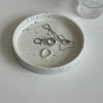 Pin by 𝑩𝒚𝒖𝒏𝒏𝒊𝒆 𝑩𝒐𝒐☽ on ☾악세사리:ᵃᶜᶜᵉˢˢᵒʳⁱᵉˢ in 2021 | Handmade ceramics... 