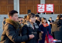 청년학생들의 경축무도회 진행(이미지 포함)