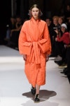 Henrik Vibskov | Ready-to-Wear - Autumn 2017 | Look 28: | 패션쇼, 여성복, 패션