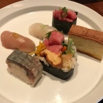 스시선수 사진 - 서울시 강남구 신사동 651-16 | 음식, 식품 아이디어, 가족 모임