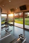 Pin de 김민주 en 용천리 주택 | Sala de gimnasio en casa, Decoración de gimnasio en casa, Diseño de gimnasio en casa