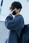 공항성진학원 | 170518 김포공항 출국 오늘 패션 포인트: 선글라스 🕶️😎 그래도 성진 이쁜 눈 보고싶다...> < #데이식스 #DAY6 #성진 #Sungjin...