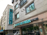 커피더판다 Pin by 강다방 이야기공장 on 국내여행 | Broadway shows, Broadway show signs, Broadway