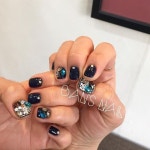 -쪼꼬미 손톱에 블링블링 #새해복많이받으세요 #블링블링네일... 봉명동네일샵 #젤네일 #젤네일아트 #인스타네일 #nail #nails #nailart... 