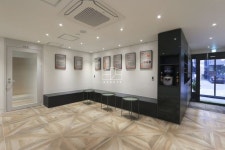 [광명 인테리어] 화이트톤의 밝고 세련된 느낌의 면역공방 광명점 인테리어 | 인테리어, 세련된