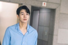 Pin page Pin auf Lee Sang-Yoon(이상윤)李尚允