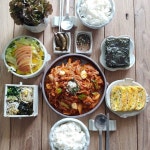 김여사밥상 / 집밥 /한식 (@ssuunn_mi) • Ảnh và video trên Instagram | Makanan dan minuman, Fotografi makanan, Ide makanan